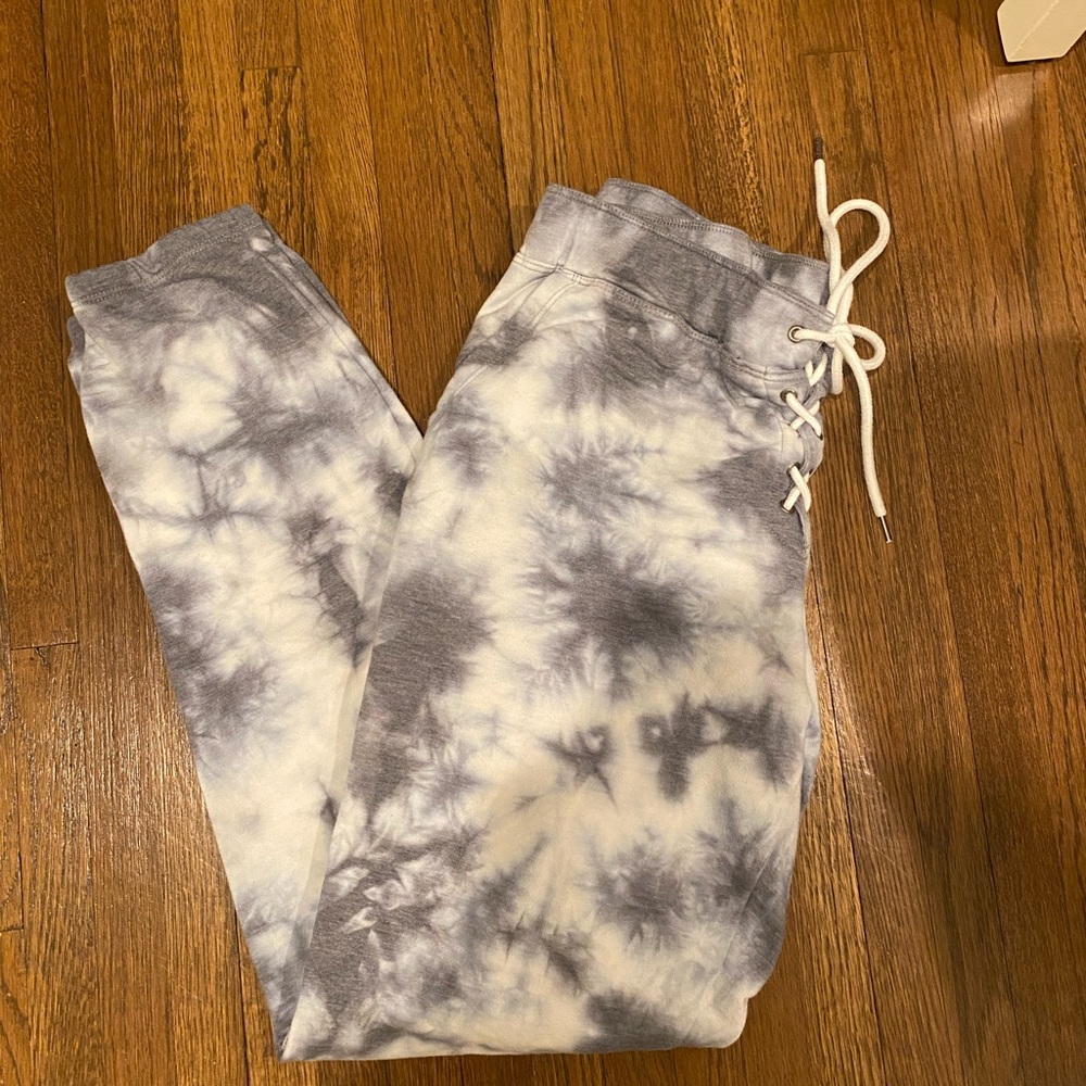 sweatpants